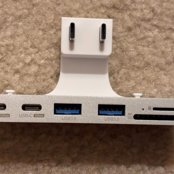 2021 iMac 24” M1 (8 CPU/8 GPU) w/Touch ID +Magic Trackpad + Magic Mouse 2+EXTRAS - Picture 9 of 10